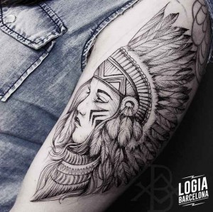 tatuaje_brazo_india_americana_logia_barcelona_bruno_almeida  